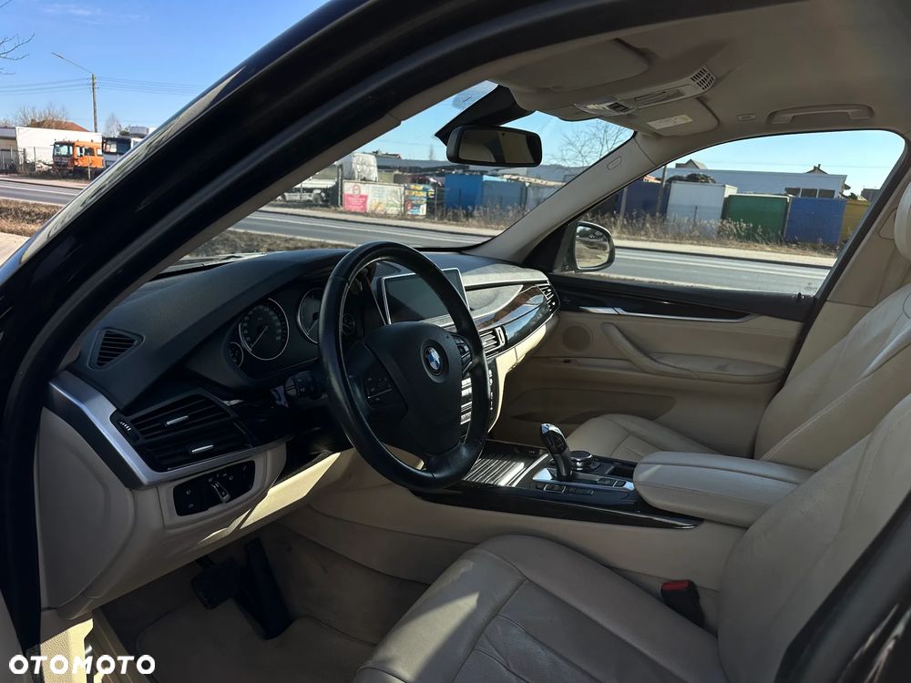 BMW X5 xDrive30d Sport-Aut - 12