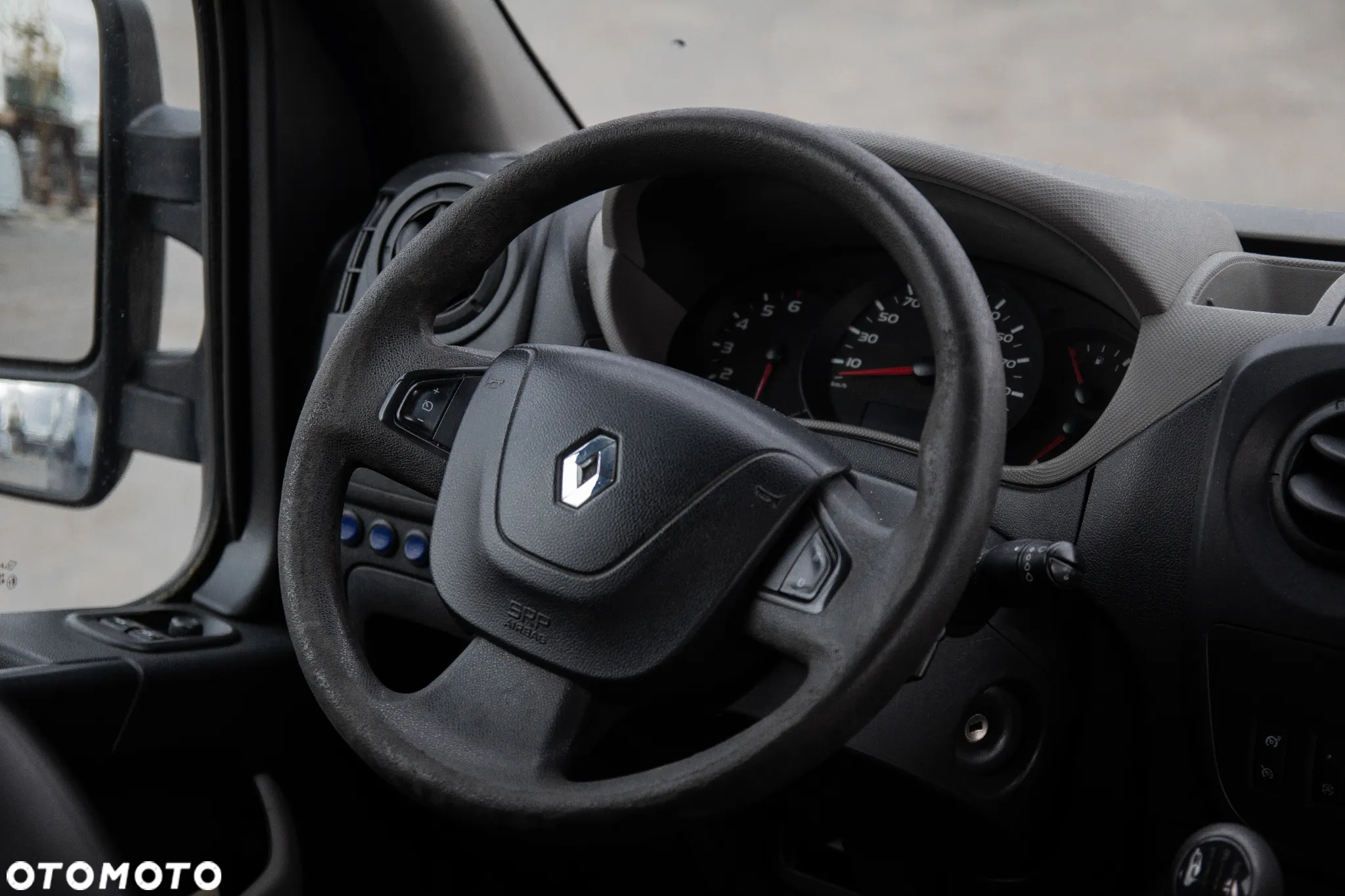 Renault Master - 18
