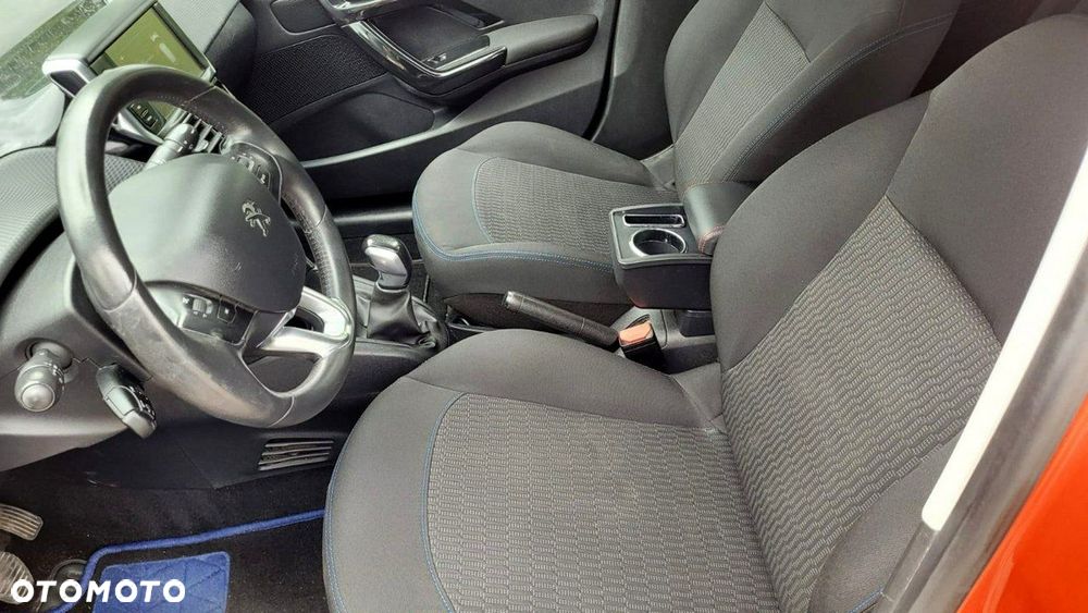Peugeot 208 PureTech 82 Start & Stop Style - 15