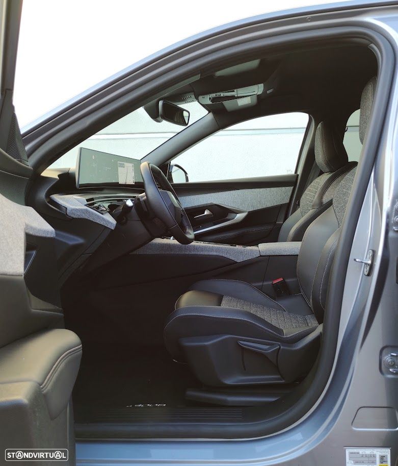 Peugeot E-3008 Allure - 22