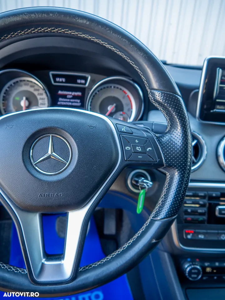 Mercedes-Benz GLA 220 CDI 4Matic 7G-DCT - 26
