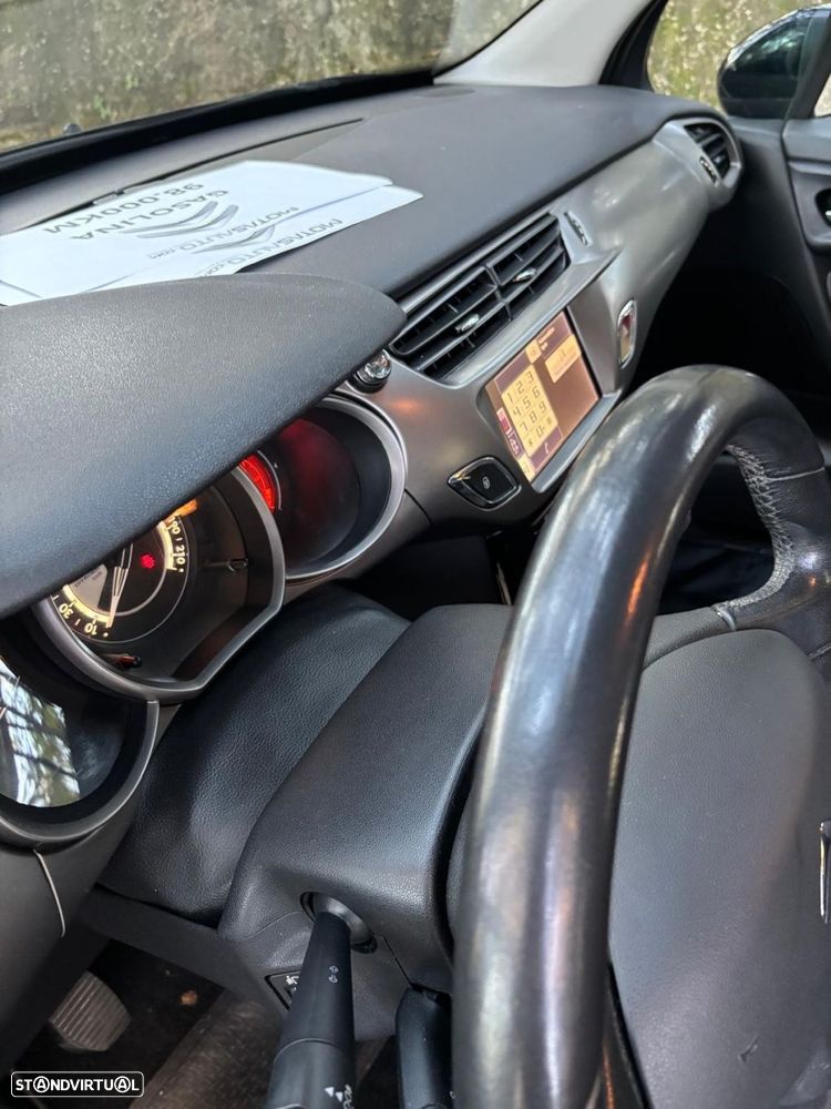 Citroën C3 1.2 PureTech Attraction - 16