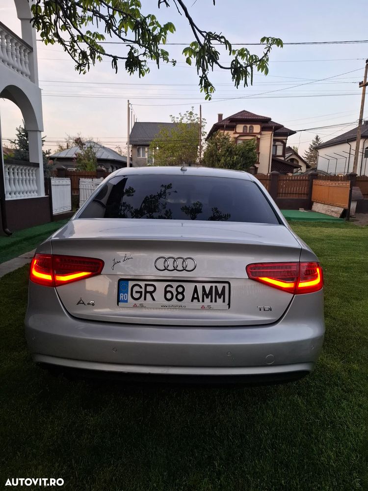 Audi A4 2.0 TDI - 11