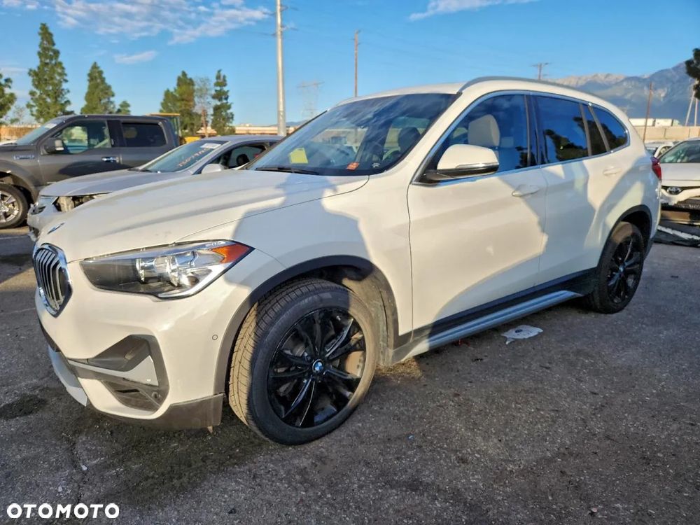 BMW X1 xDrive25i GPF Sport Line - 2