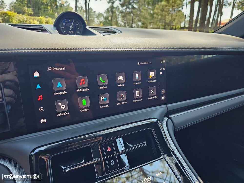 Porsche Panamera 4 E-Hybrid - 13