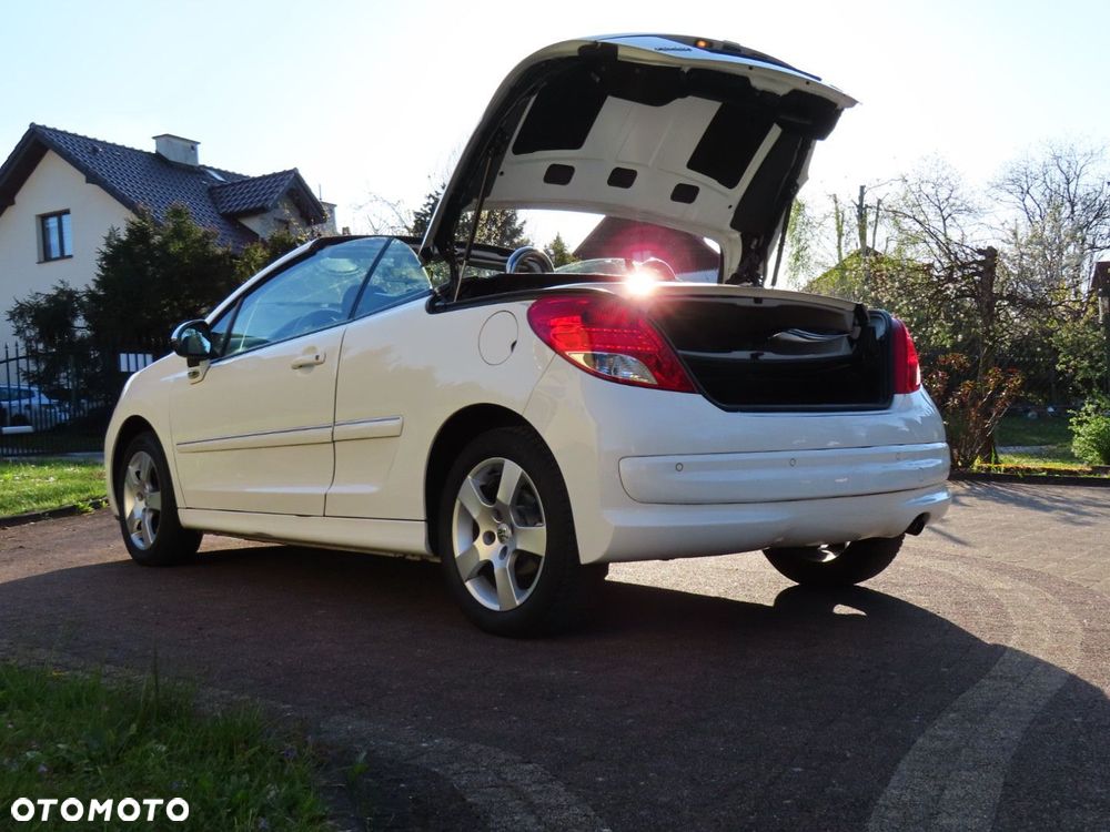 Peugeot 207 CC 120 VTi Premium - 22