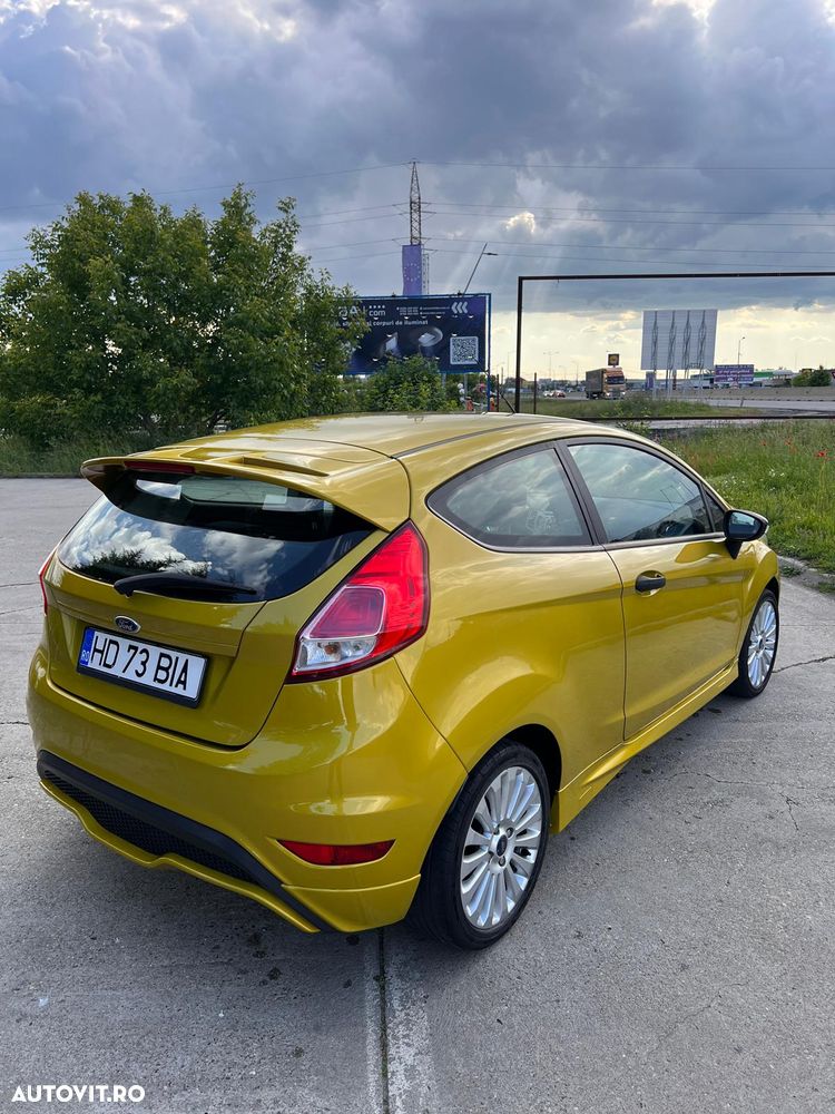Ford Fiesta 1.5 TDCi Ambiente - 8