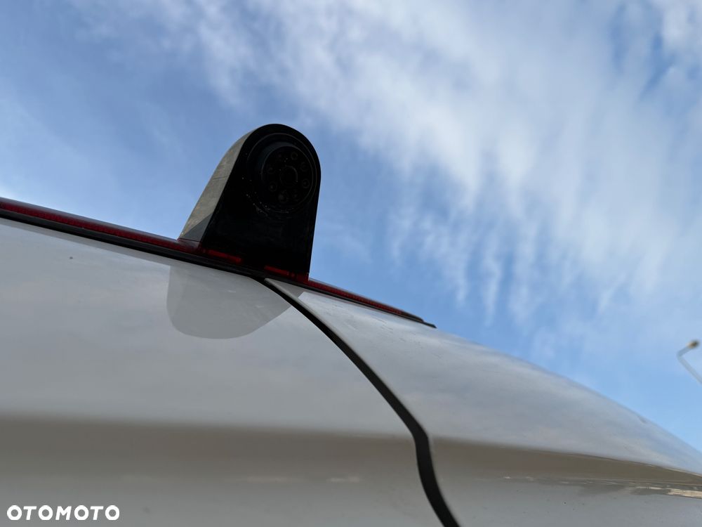 Volkswagen CRAFTER - 18