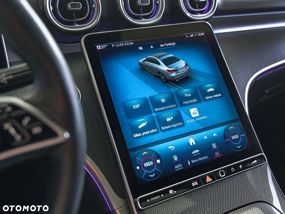 Mercedes-Benz Klasa C 300 4Matic 9G-TRONIC Avantgarde - 38