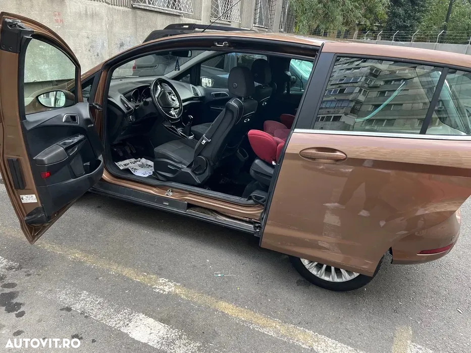 Ford B-Max 1.0 EcoBoost Titanium - 4