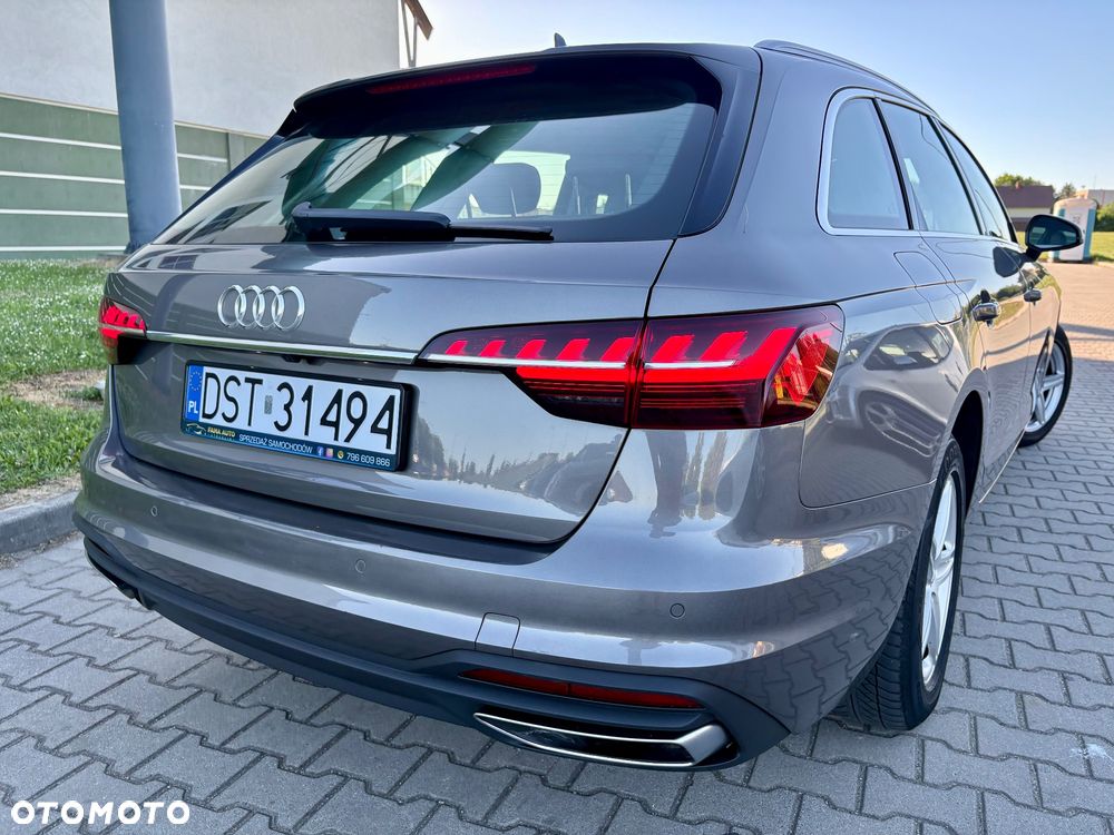 Audi A4 Avant 35 TFSI design - 18