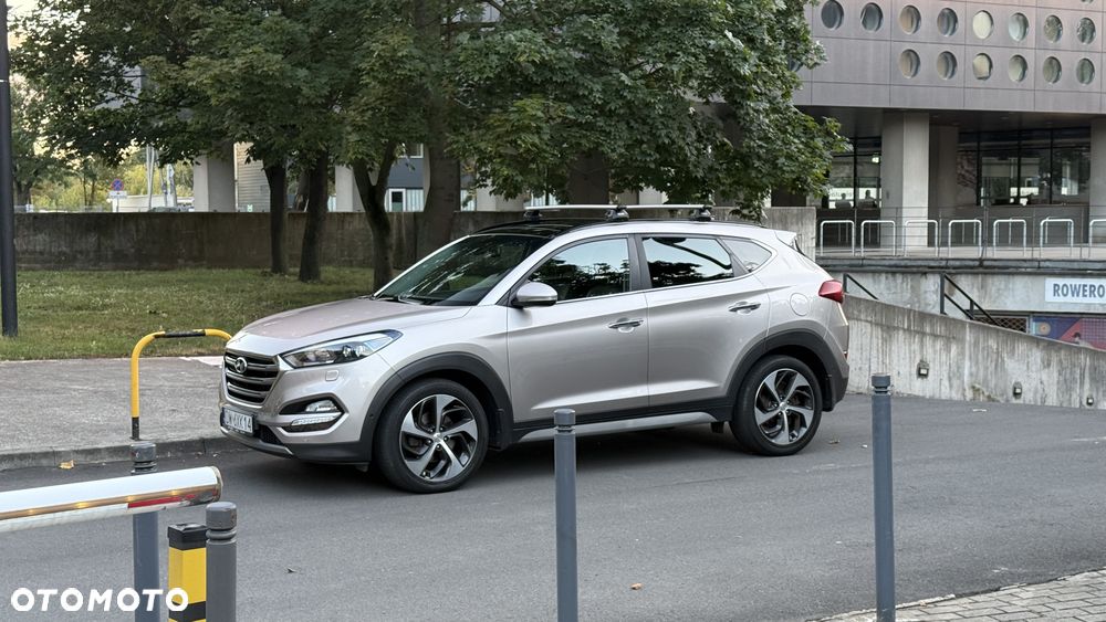 Hyundai Tucson 2.0 CRDI Premium 4WD - 10