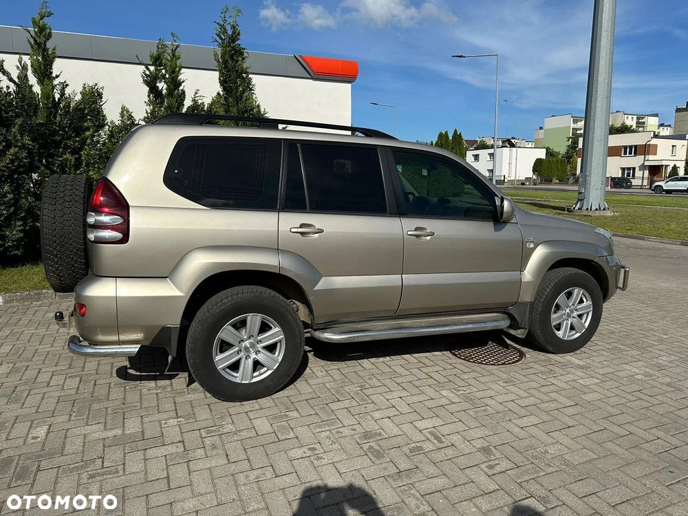 Toyota Land Cruiser 3.0 D Luna Comfort - 10