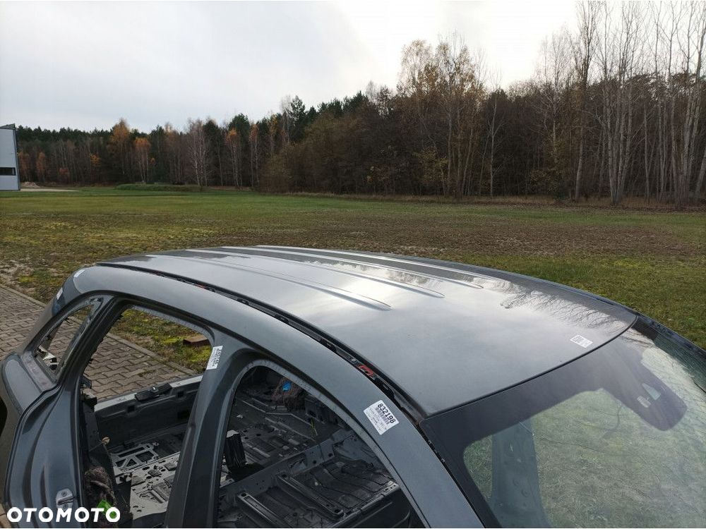MERCEDES GLC W253 DACH - 2