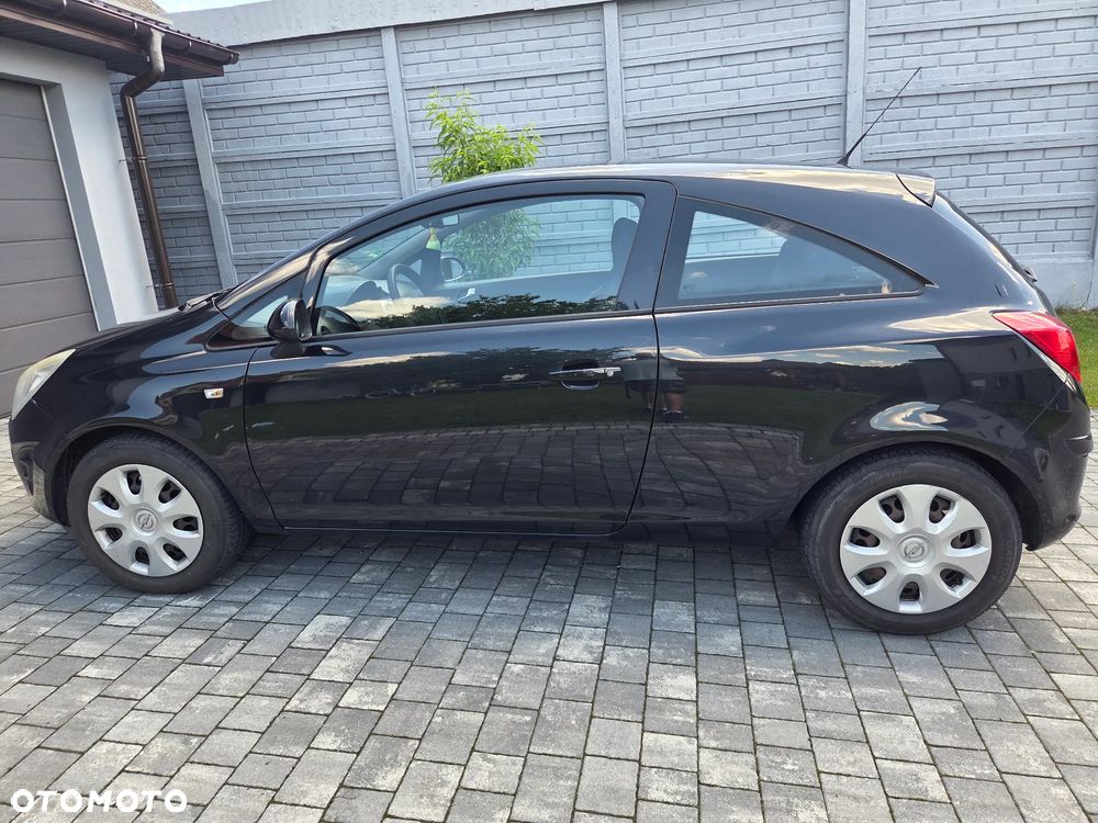 Opel Corsa - 22