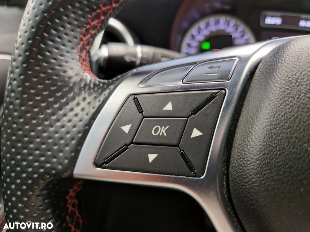 Mercedes-Benz A 180 CDI 7G-DCT AMG Line - 16