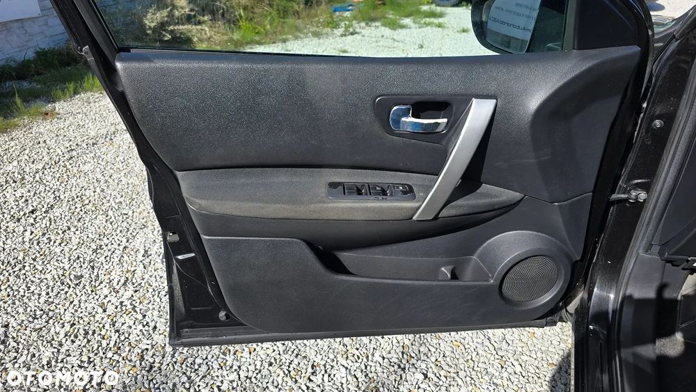 Nissan Qashqai 2.0 4x4 Tekna Premium - 17