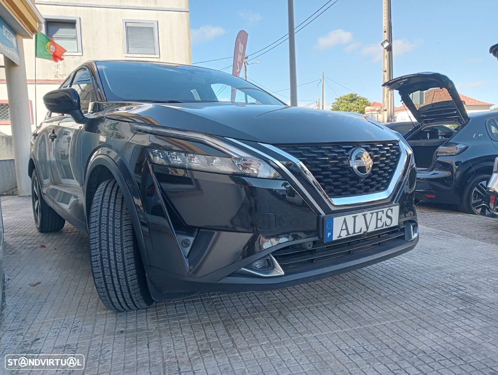 Nissan Qashqai 1.3 DIG-T N-Connecta LED - 2