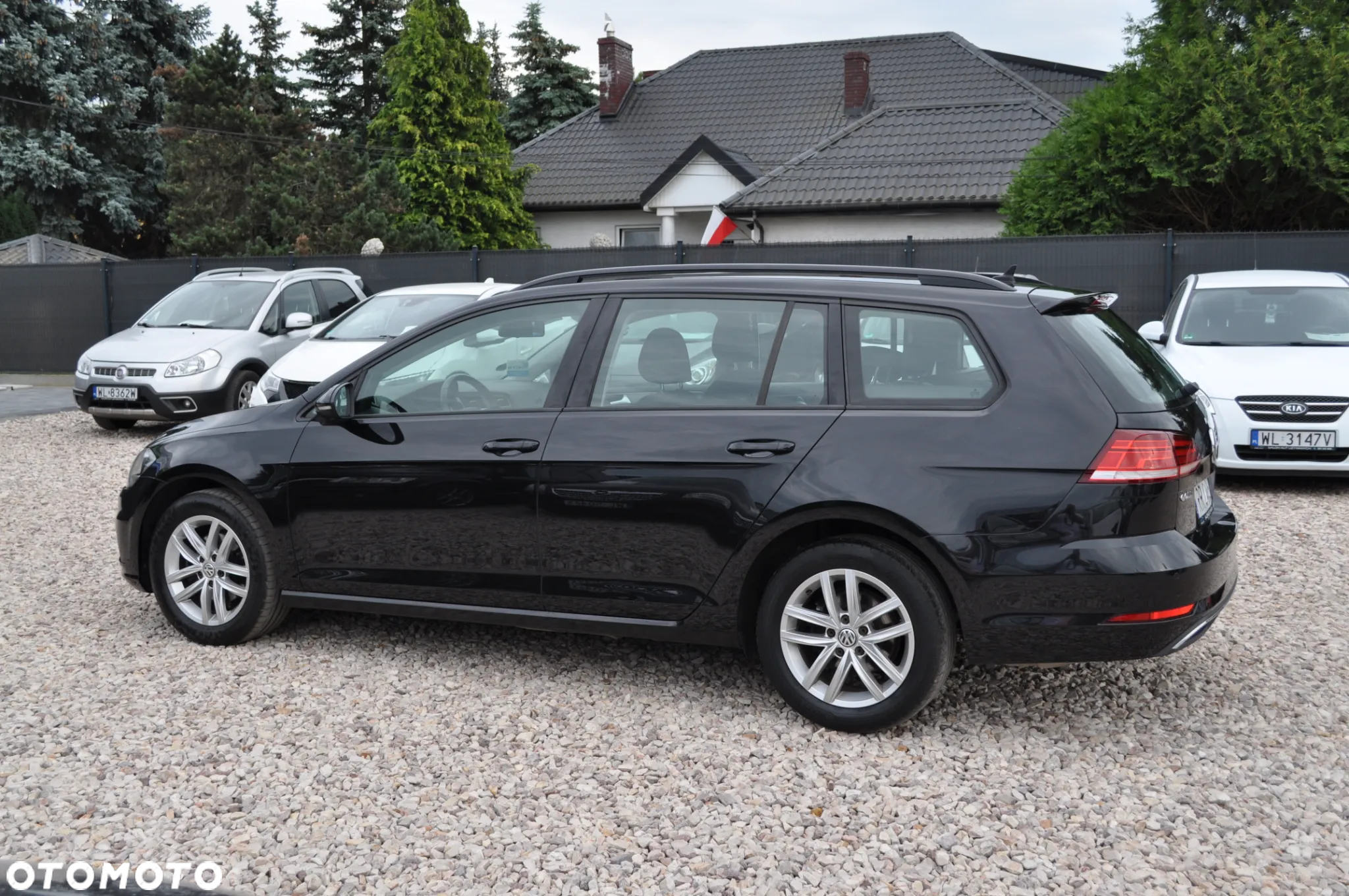 Volkswagen Golf Variant 2.0 TDI (BlueMotion Technology) DSG Comfortline - 10