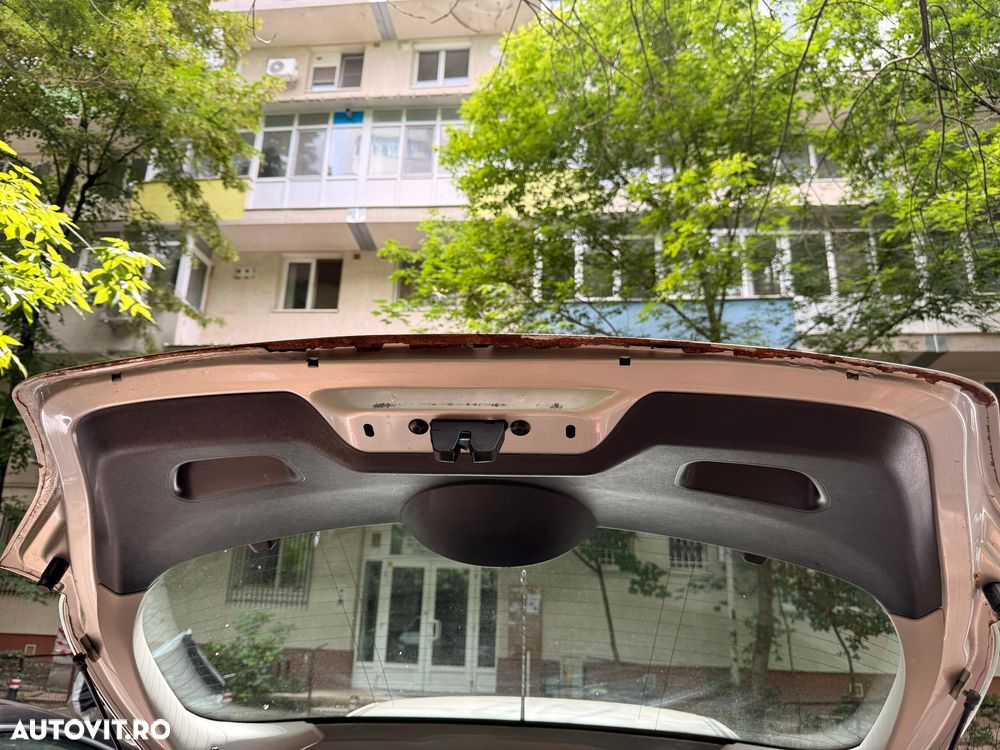 Peugeot 207 - 7