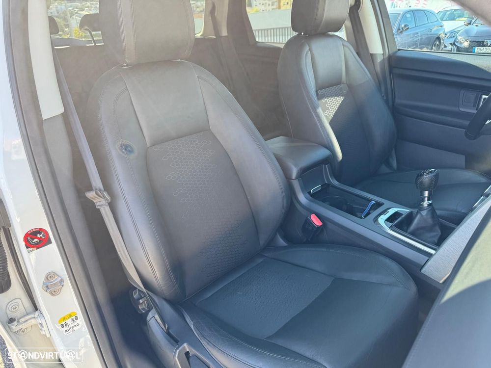 Land Rover Discovery Sport 2.0 eD4 HSE Luxury - 16