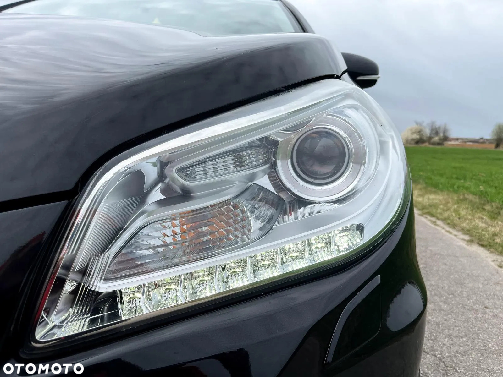 Suzuki SX4 1.6 Premium - 16