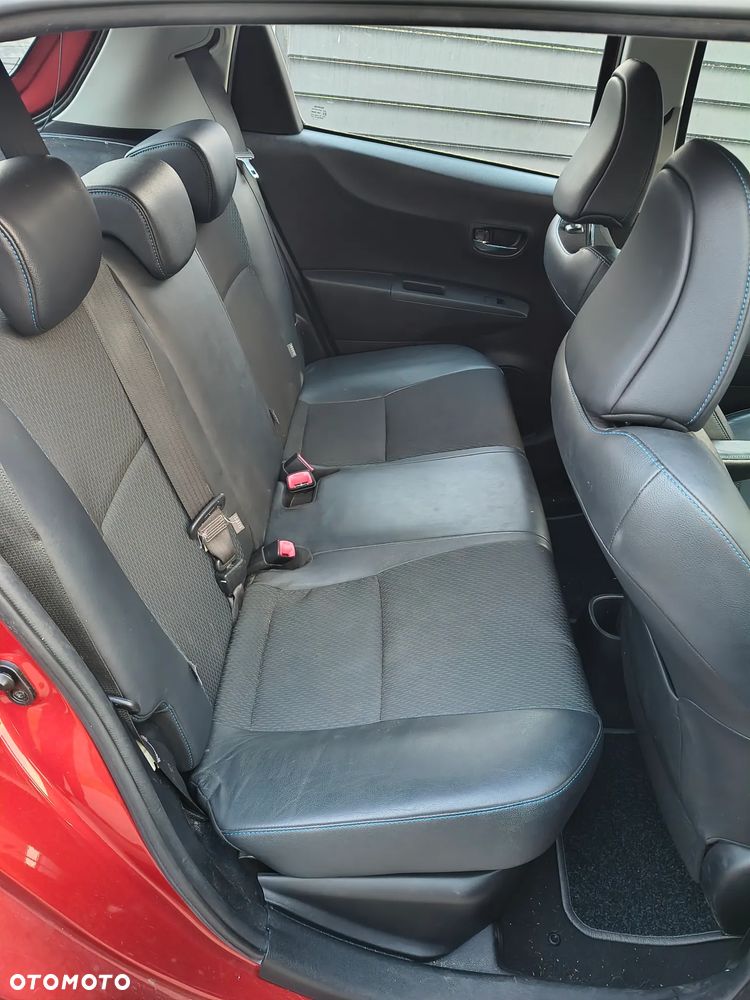 Toyota Yaris 1.5 VVT-i Comfort mit Design Paket - 15