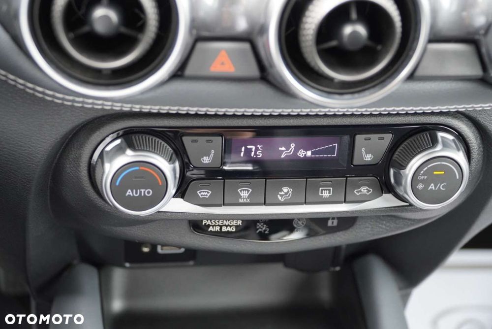 Nissan Juke DIG-T 117 DCT Tekna - 16
