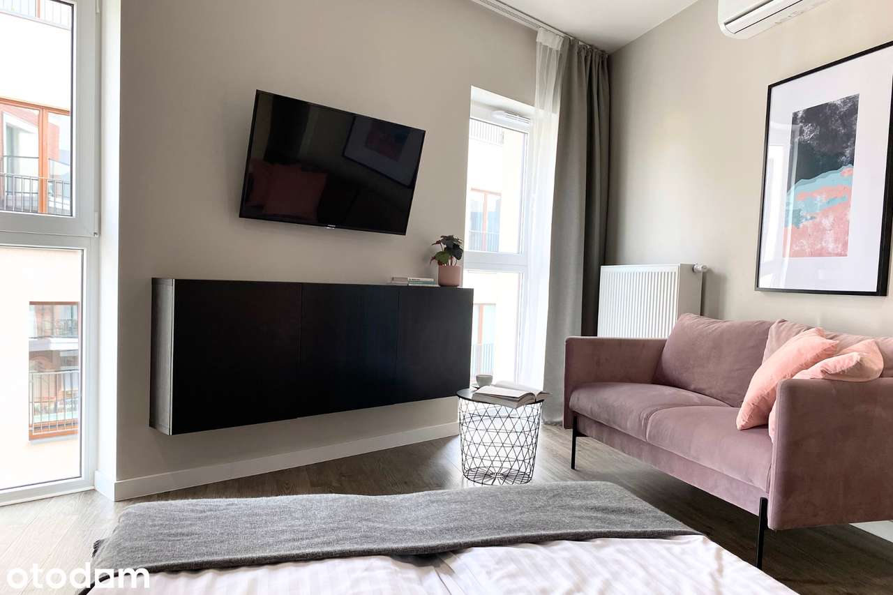 Stylowe mieszkanie w Śródmieściu z balkonem  "D"