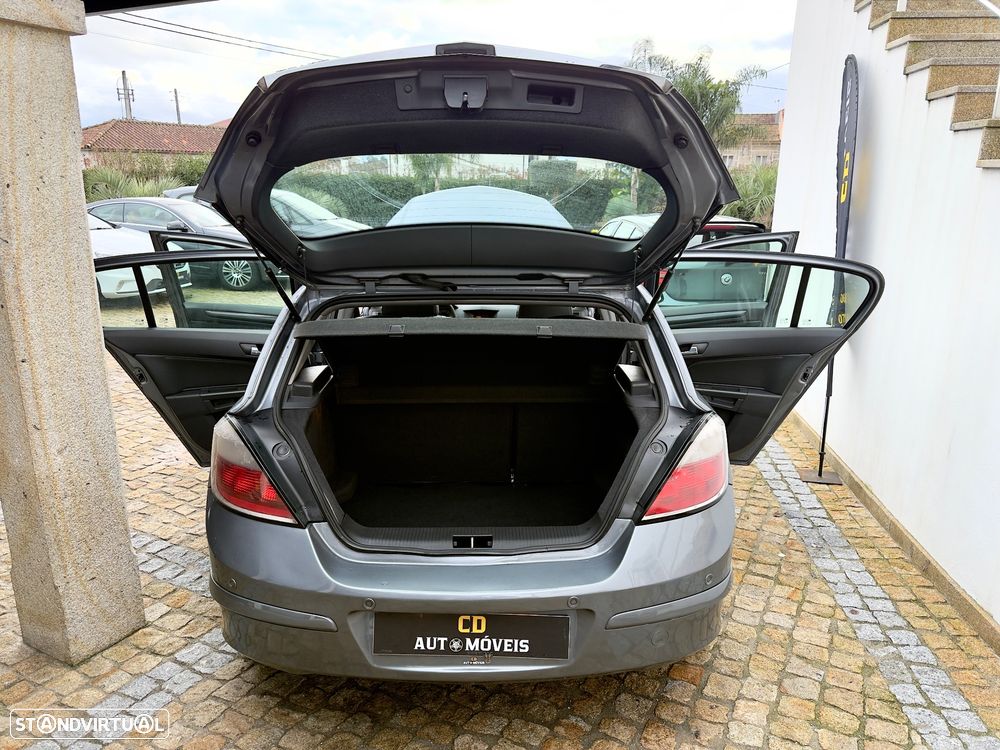 Opel Astra 1.3 CDTi Cosmo - 27