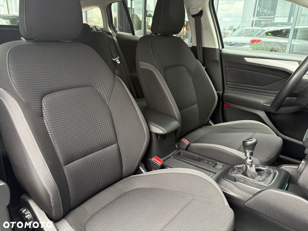 Ford Focus - 17