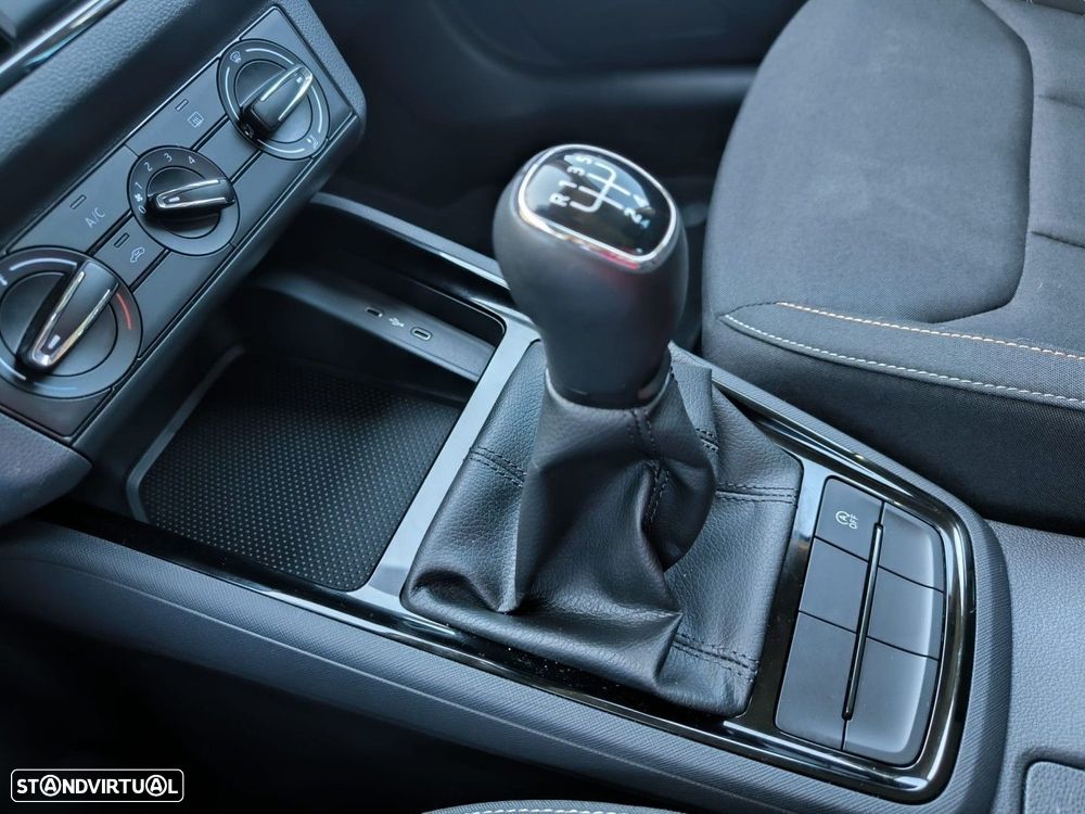 Skoda Kamiq 1.0 TSI - 17