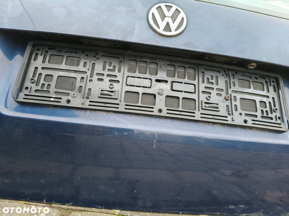 Klapa bagażnika passat B5 fl granat niebieska kombi - 13