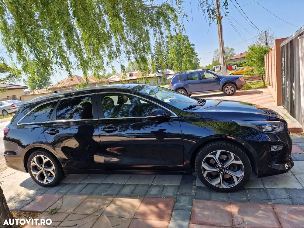 Kia Ceed SW 1.6 CRDi DCT Platinum Edition - 25