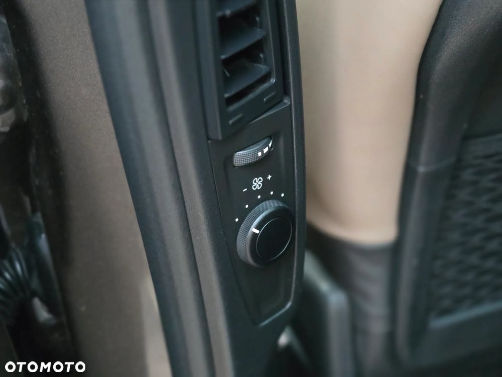 Citroën C4 Picasso - 24