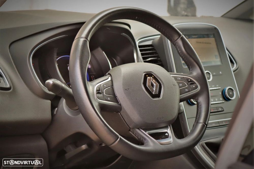 Renault Grand Scénic - 13