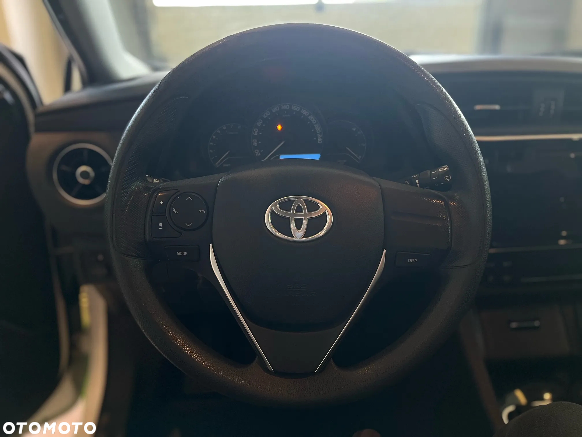 Toyota Auris 1.33 VVT-i Active - 8
