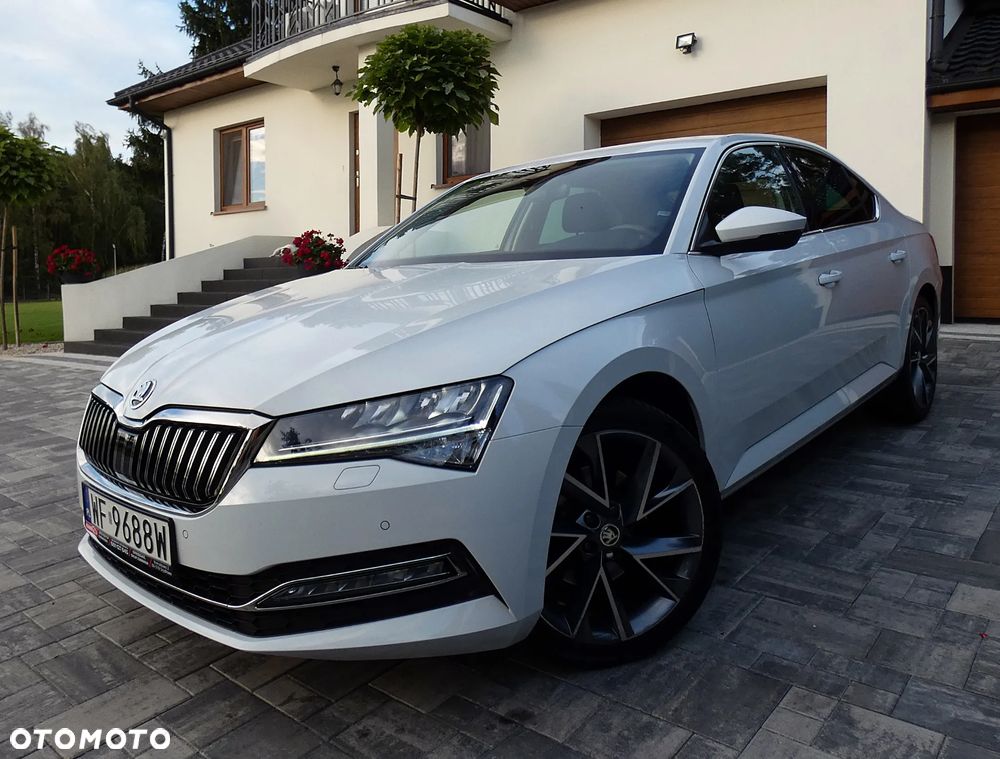 Skoda Superb 2.0 TDI SCR Style DSG - 39