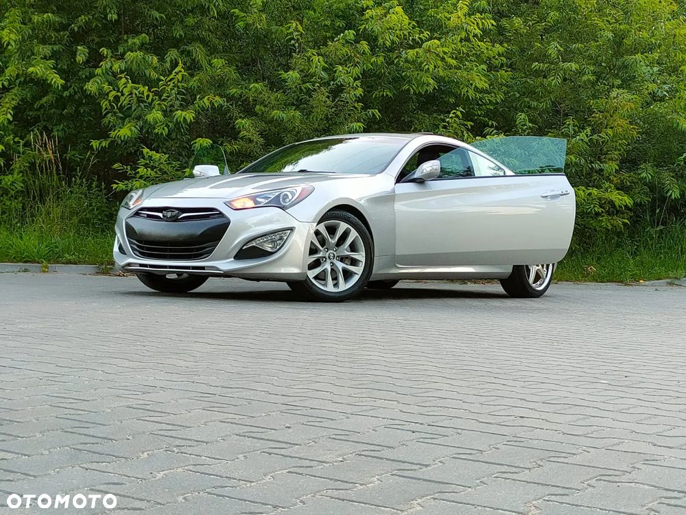Hyundai Genesis Coupe 3.8 V6 Executive - 5