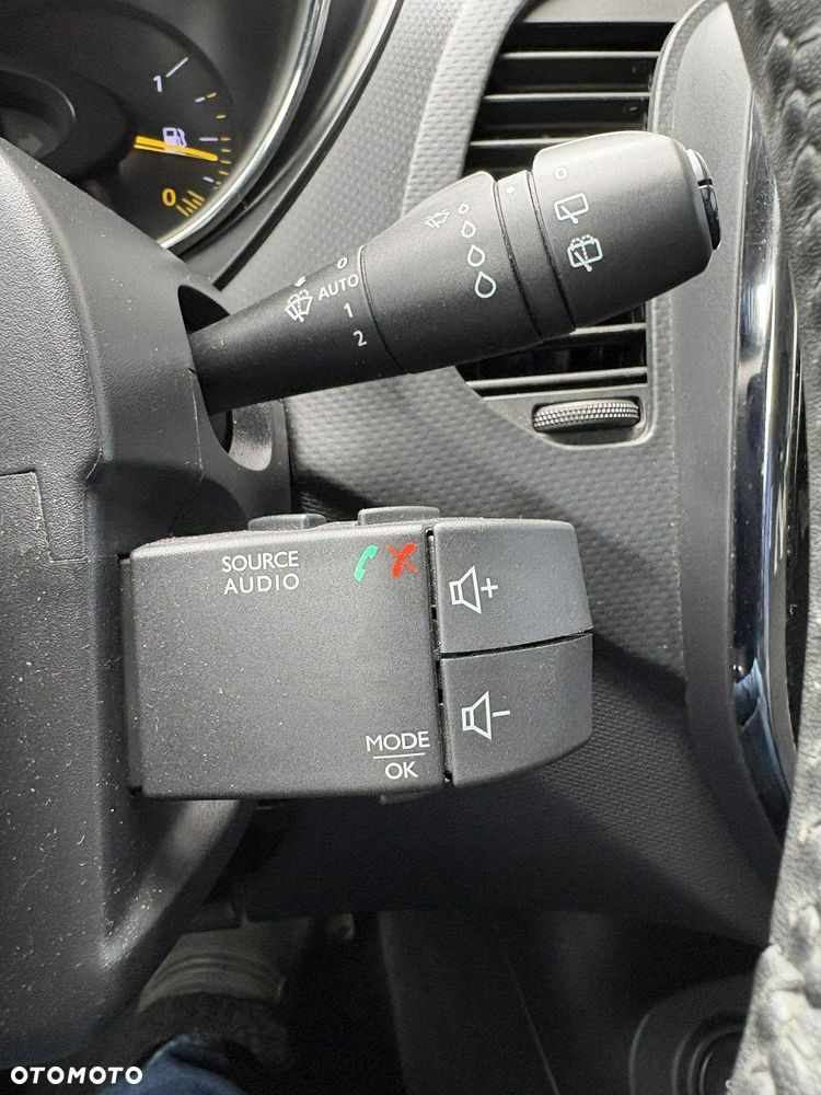 Renault Captur ENERGY TCe 120 EDC XMOD - 26