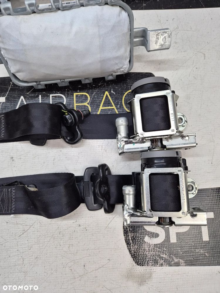 MG ZS PRZED LIFT DESKA ROZDZIELCZA KONSOLA KOKPIT PULPIT PODUSZKI AIRBAG AIR BAG PASY KIT SET - 10