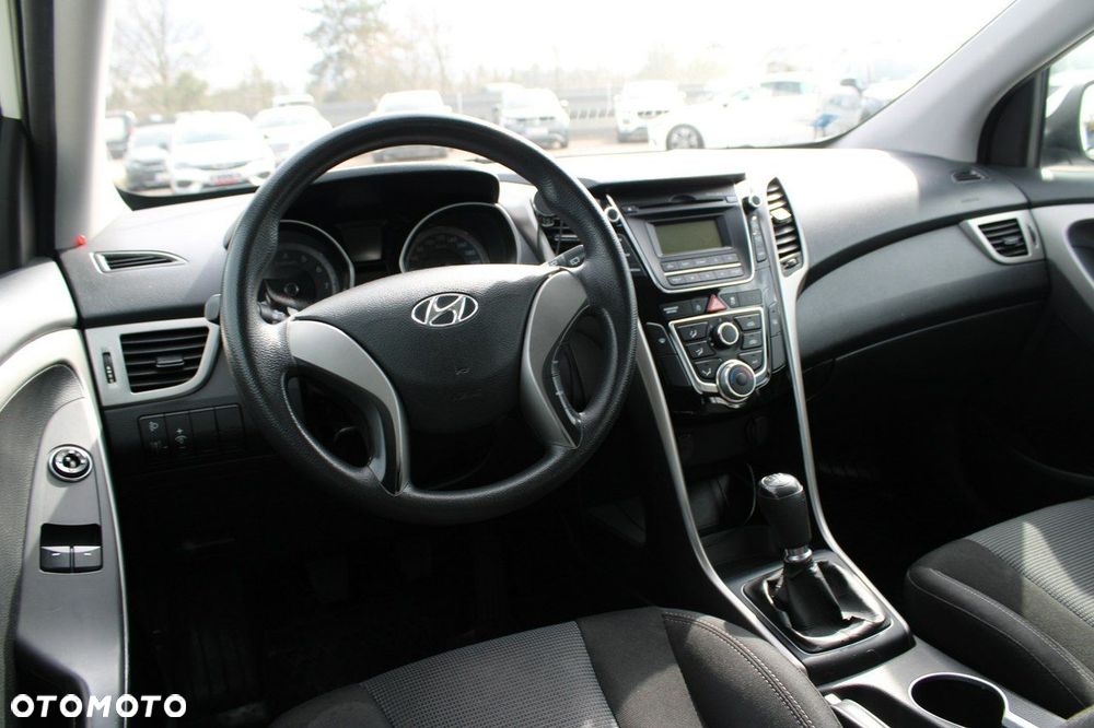 Hyundai i30 - 12