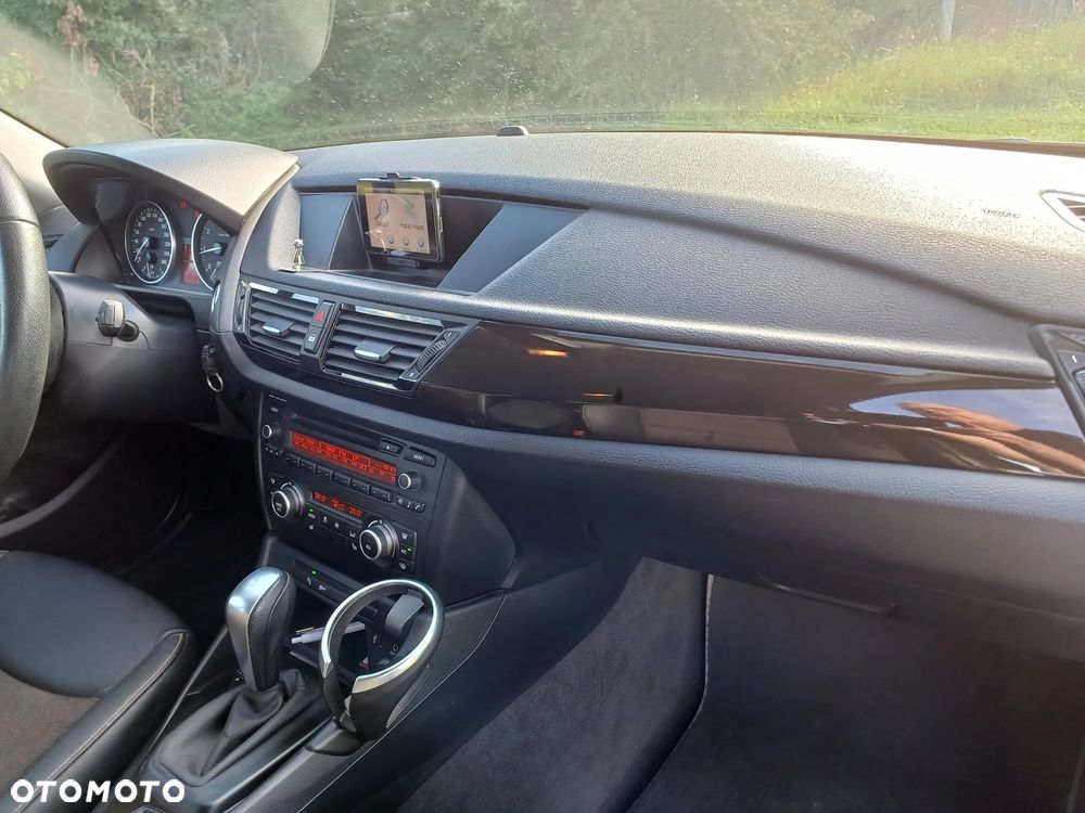 BMW X1 sDrive18i xLine - 20