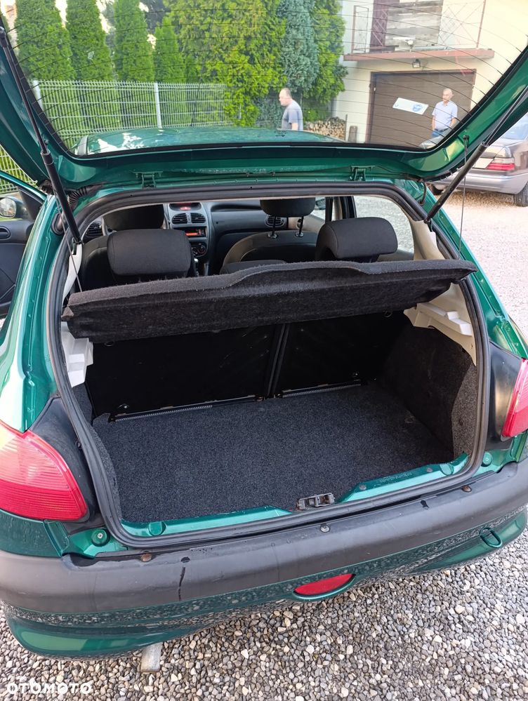 Peugeot 206 1.1 Mistral - 11