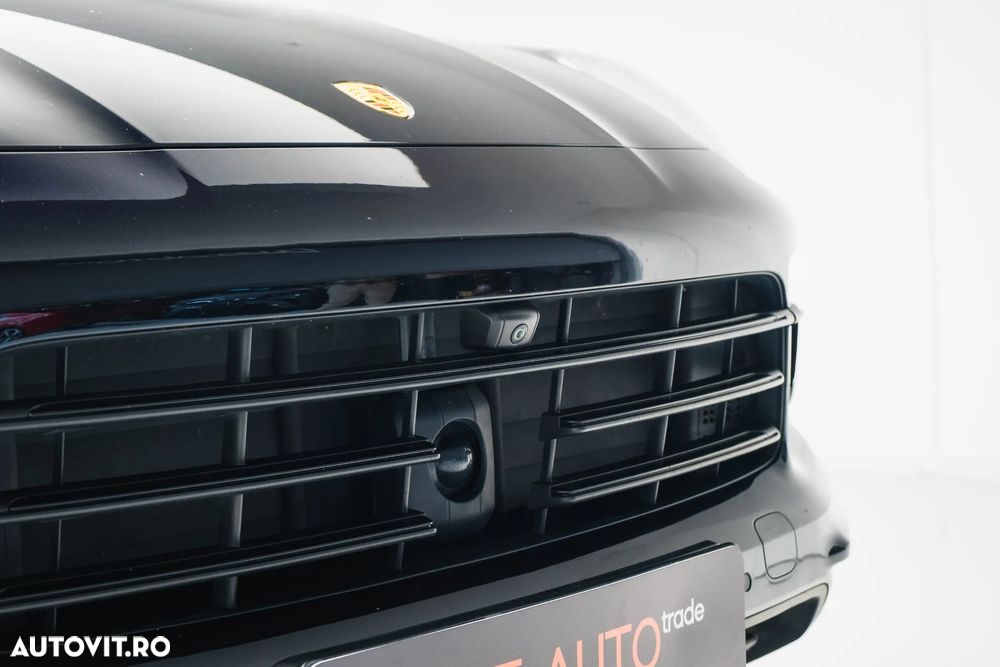 Porsche Cayenne S - 7