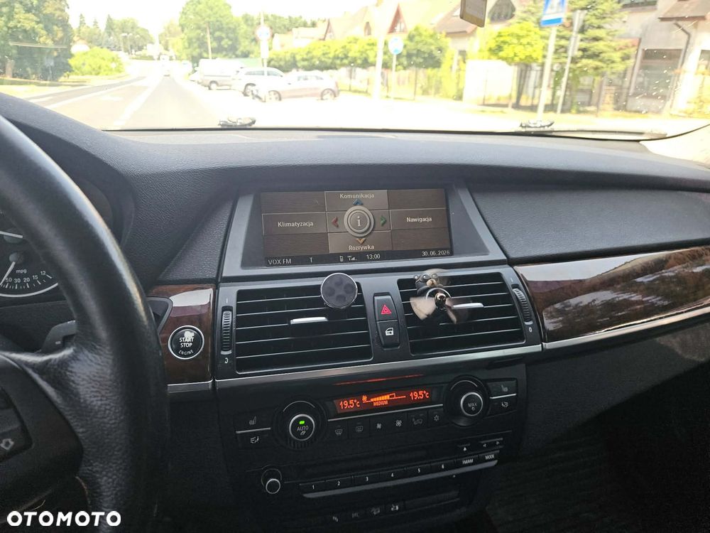 BMW X5 xDrive30i - 6