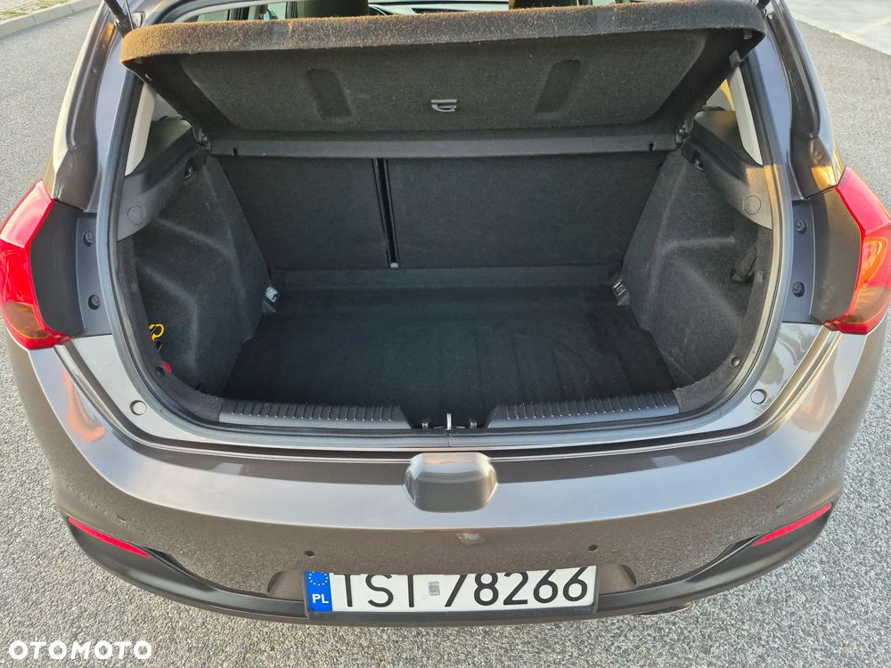Kia Ceed 1.6 GDI L Business Line - 10