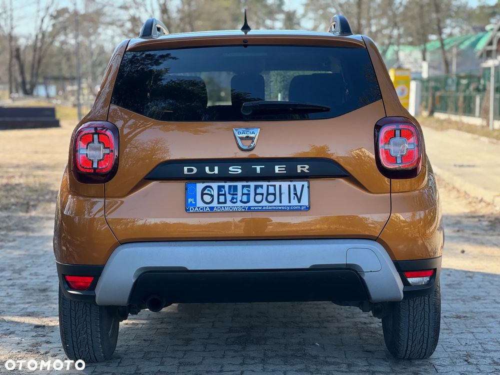 Dacia Duster 1.6 SCe Laureate S&S - 11