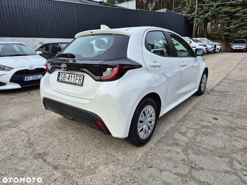 Toyota Yaris 1.5 Comfort - 6