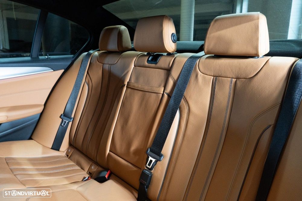 BMW 530 e iPerformance Pack M - 11